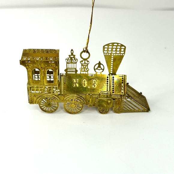 Vintage Small Brass 3D Train No. 09 Engine - Picture 8 of 8